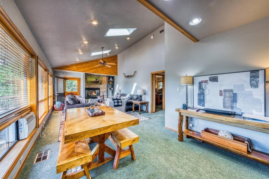 Perk Canyon Hidden Acres-Hot Tub-Gas Fireplace Ruidoso Zewnętrze zdjęcie
